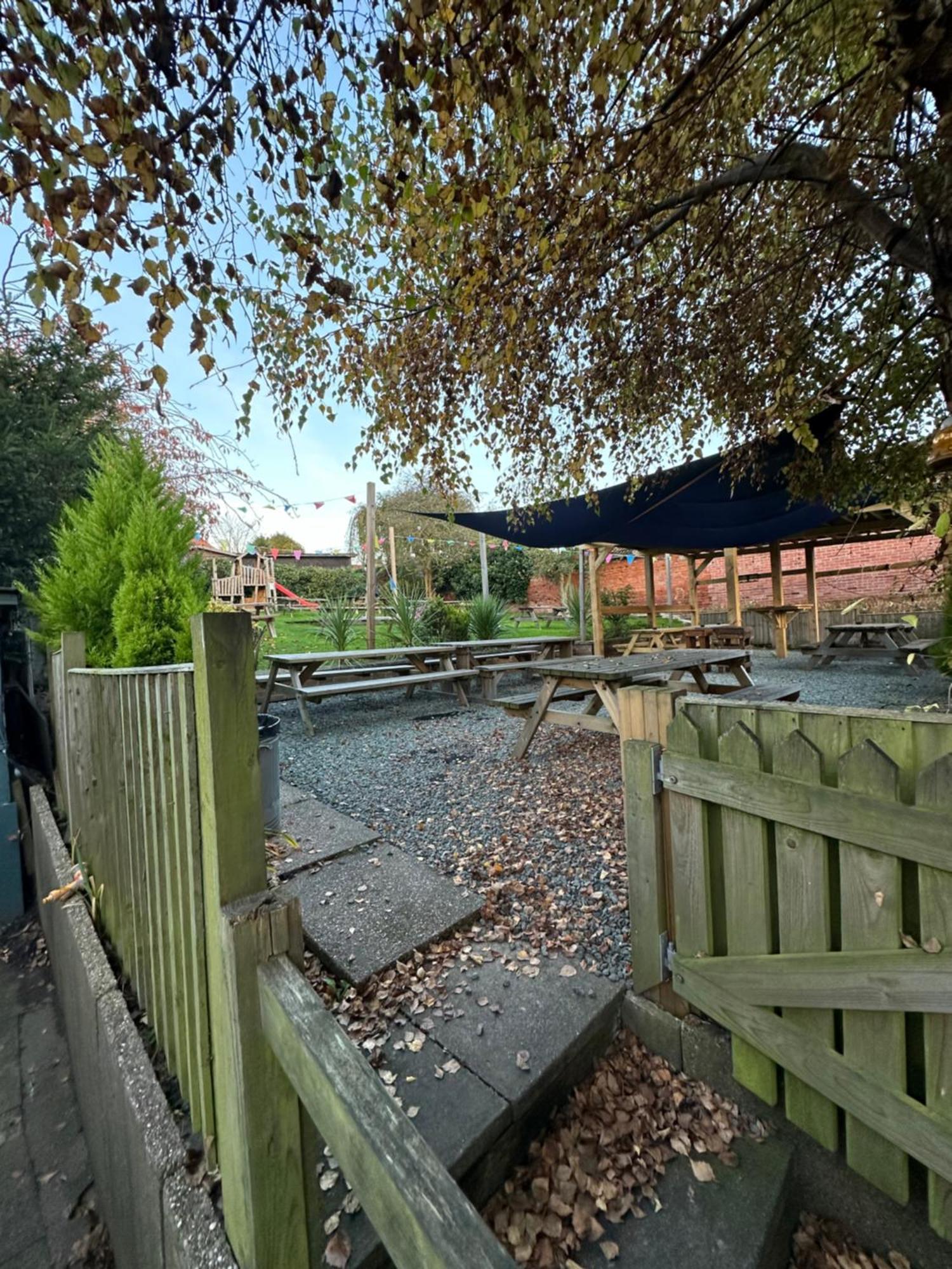 The Old Ship Inn Lowdham Exteriör bild